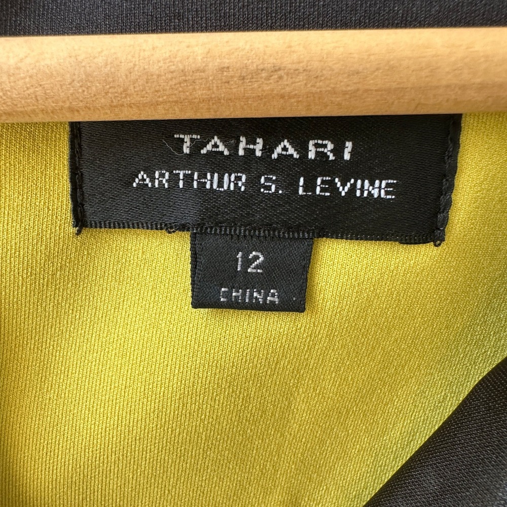 Tahari Arthur S. Levine Black White Geometric Shift Dress Half Zip Size 12 - Picture 4 of 4